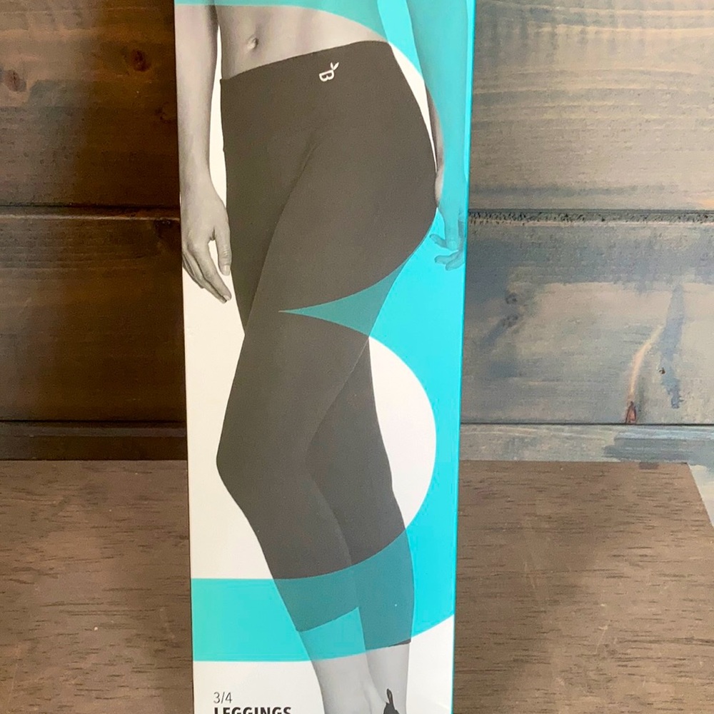 Boody brand active 3/4 length black leggings